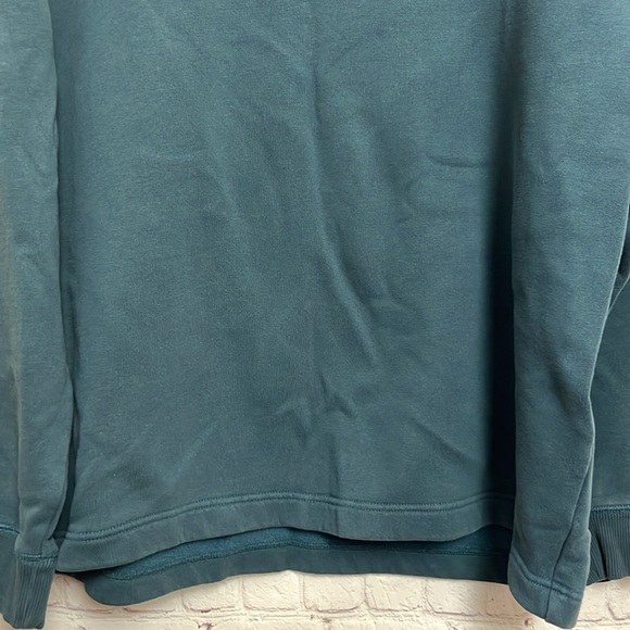 Everlane Crewneck Sweatshirt - Picture 3 of 13